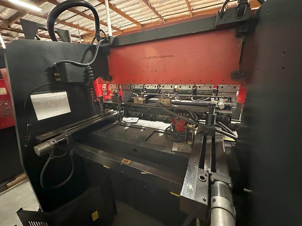Used 1985 - 55 Ton Amada RG-50 CNC Press Brake