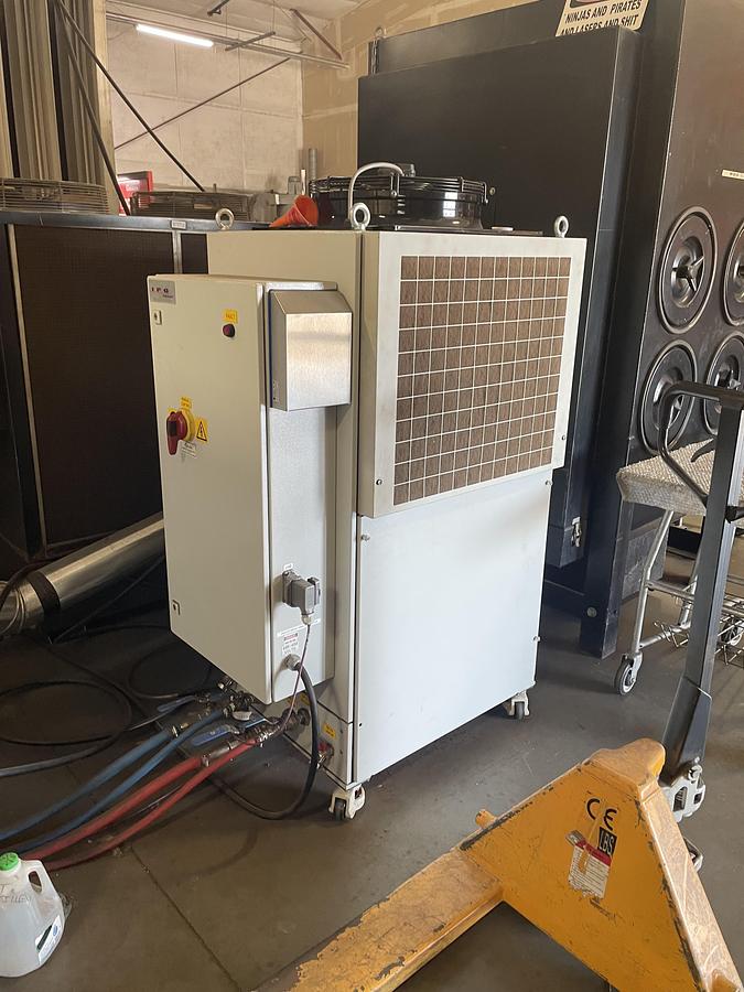 Used 2021 - 3,000 Watt IPG LaserCube Fiber Laser