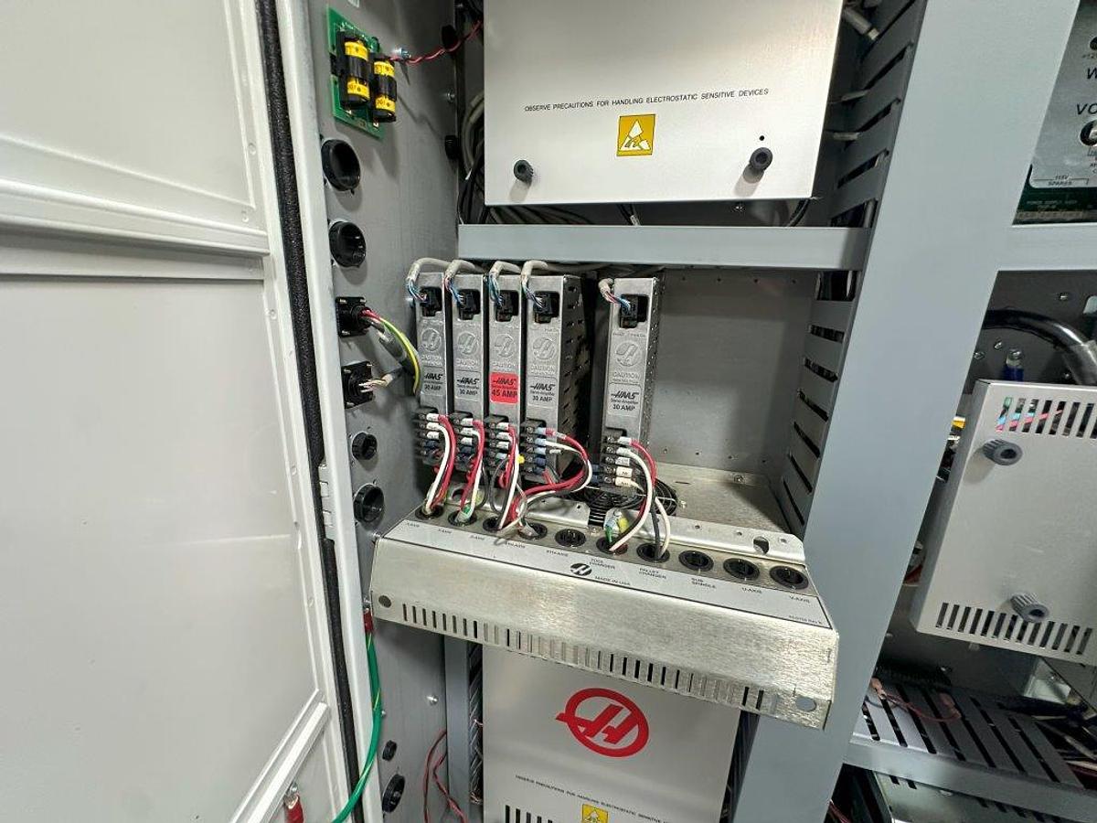 Used 2013 Haas VF-2SS CNC Vertical Machining Center