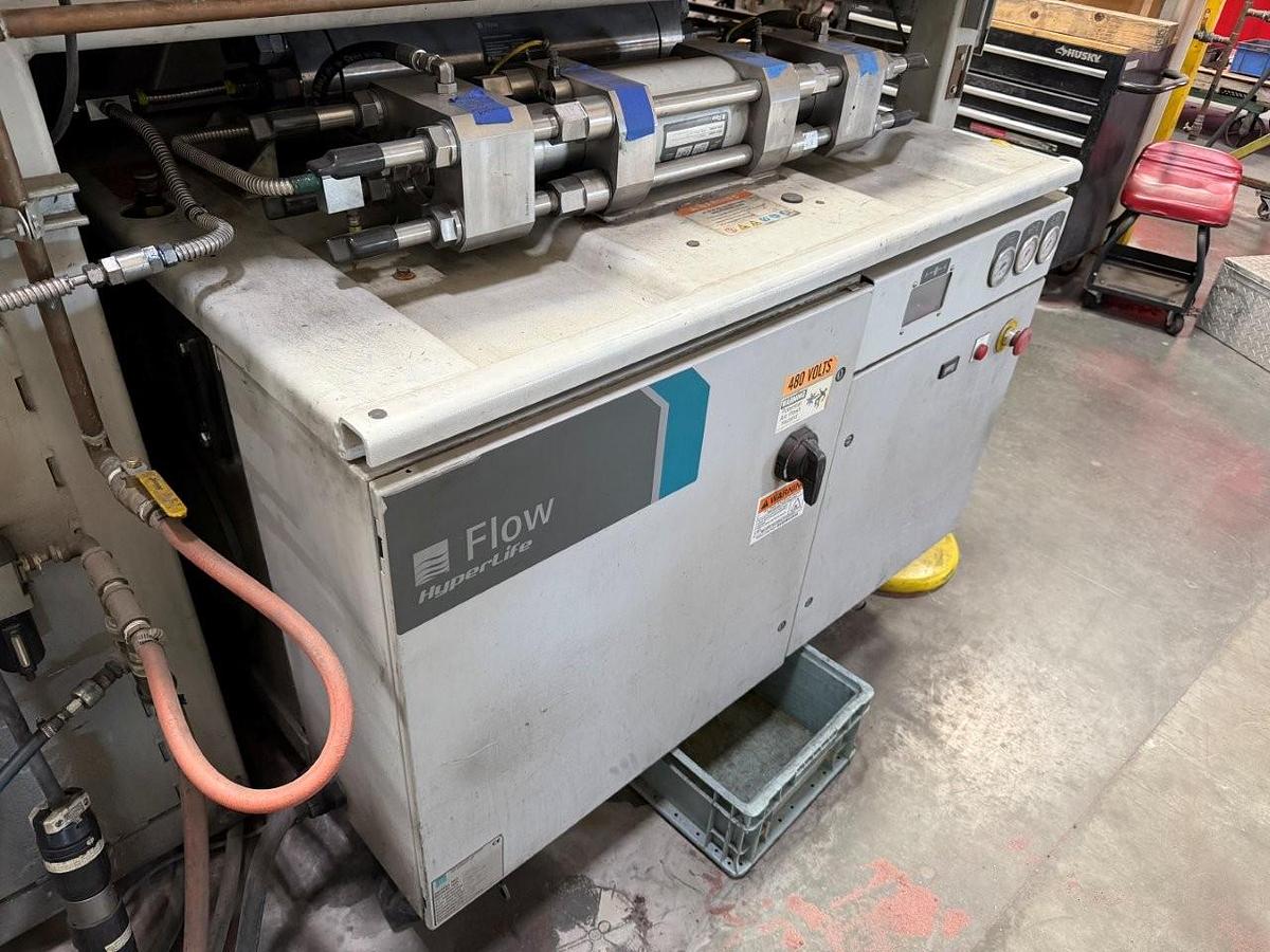 Used 2014 - 6.6' x 13' Flow Mach 4020B CNC Waterjet Cutting System