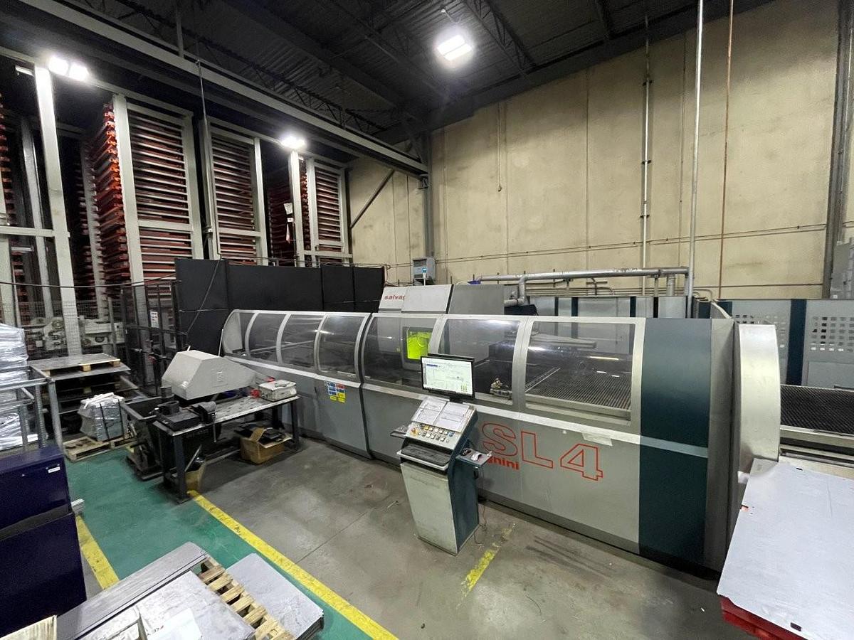 Used 2012 - 22 Ton/2000 Watt Salvagnini SL4 Punch/Laser Combo Machine