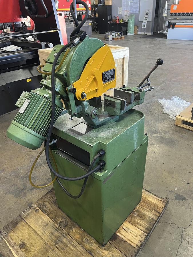 Used Doringer D300 Cold Saw