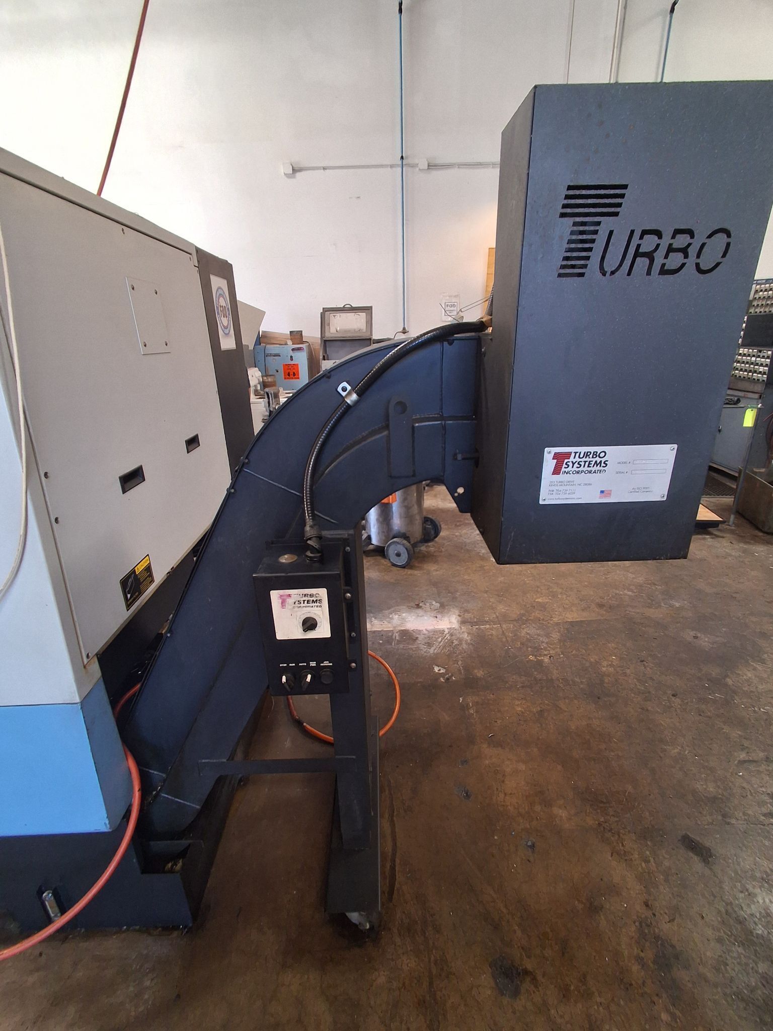 Used 2007 Doosan Puma 300MC CNC Lathe w/Live Milling