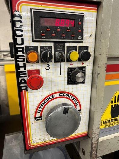 Used 1991 - 10 ga. x 8' Accurshear Hydraulic Squaring Shear