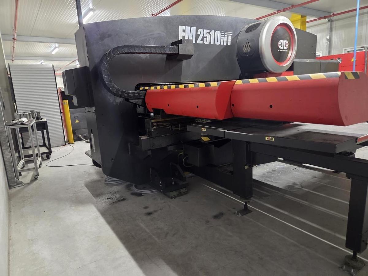 Used 2005 - 22 Ton Amada EM-2510NT Servo Driven Turret Punch