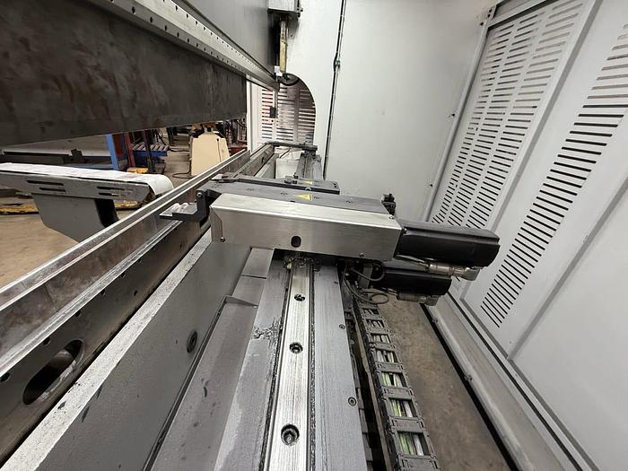 Used 2017 - 248 Ton x 13' Bystronic Xact Smart 225-4100 CNC Hydraulic Press Brake