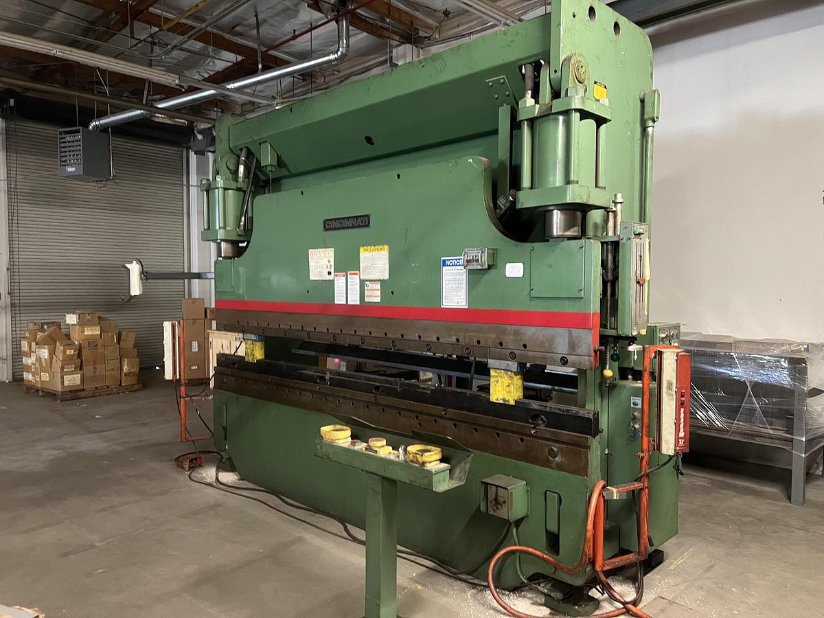 Used 175 Ton x 12' Cincinnati 175CB10 CNC Hydraulic Press Brake