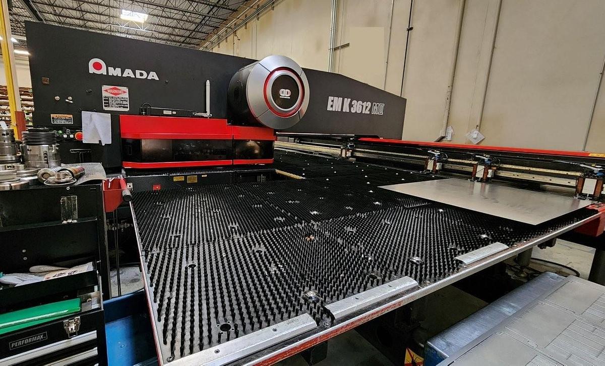 Used 2015 - 33 Ton Amada EMK-3612-MII Servo Driven Turret Punch