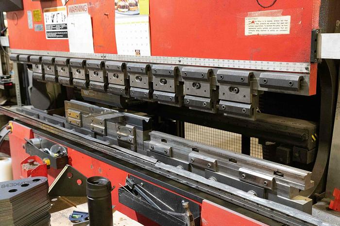 Used 2010 - 88 Ton Amada HDS-8025NT CNC Press Brake