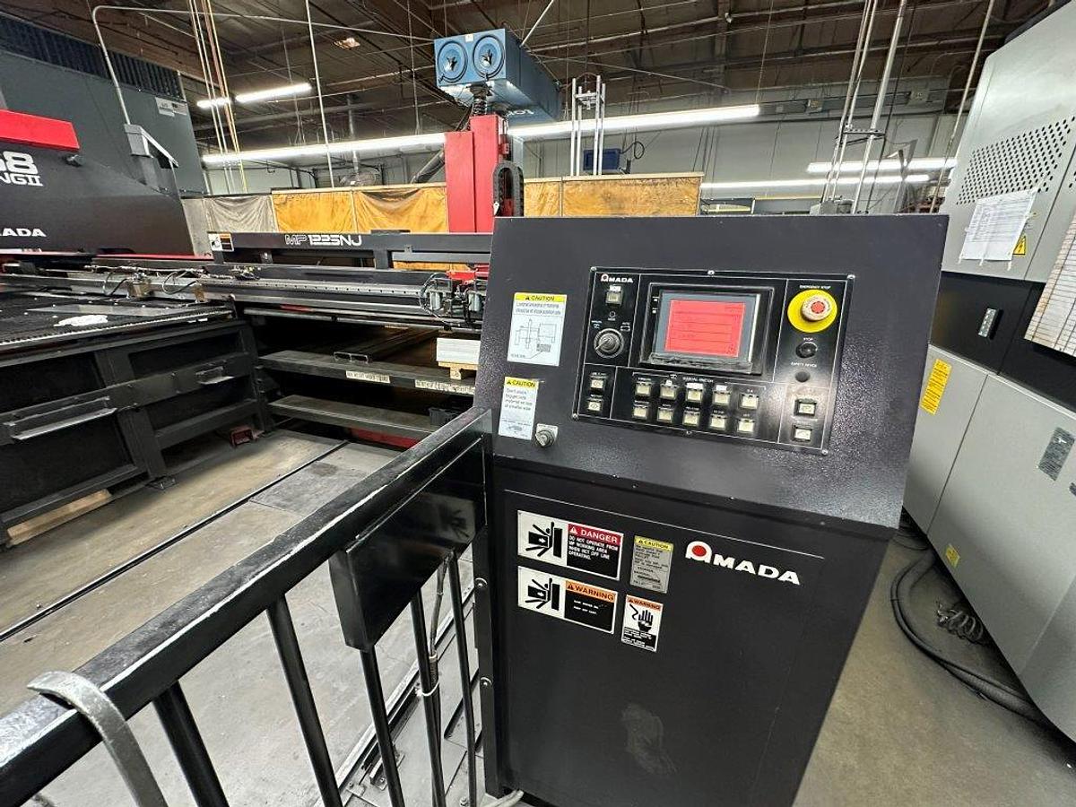 Used 2000 - 33 Ton Amada Vipros 358 King II CNC Turret Punch