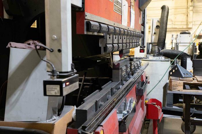 Used 2010 - 88 Ton Amada HDS-8025NT CNC Press Brake