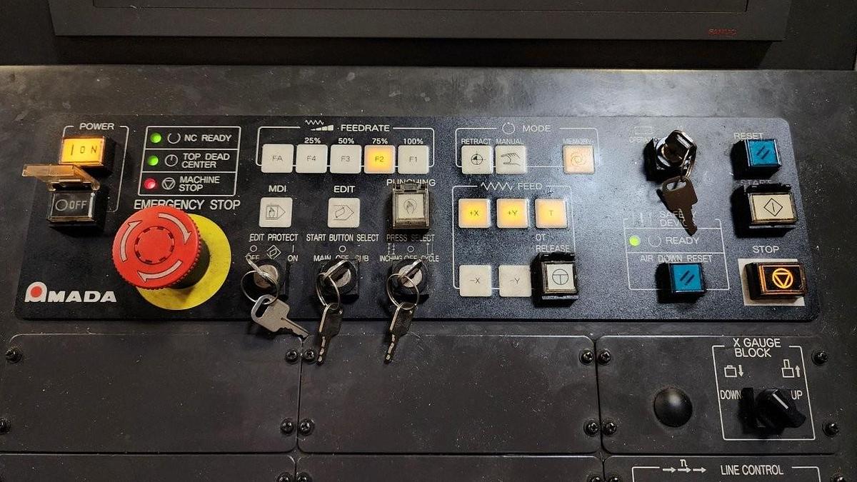 Used 2015 - 33 Ton Amada EMK-3612-MII Servo Driven Turret Punch