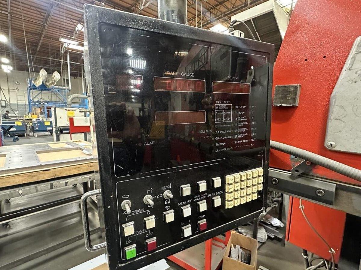 Used 1984 - 88 Ton Amada RG-80S CNC Press Brake