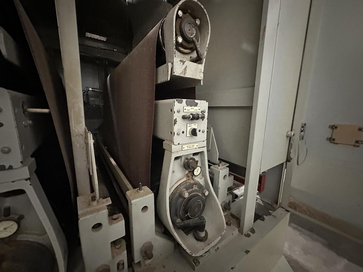 Used 2001 - 52" Timesaver 252-31C Wide Belt Sander