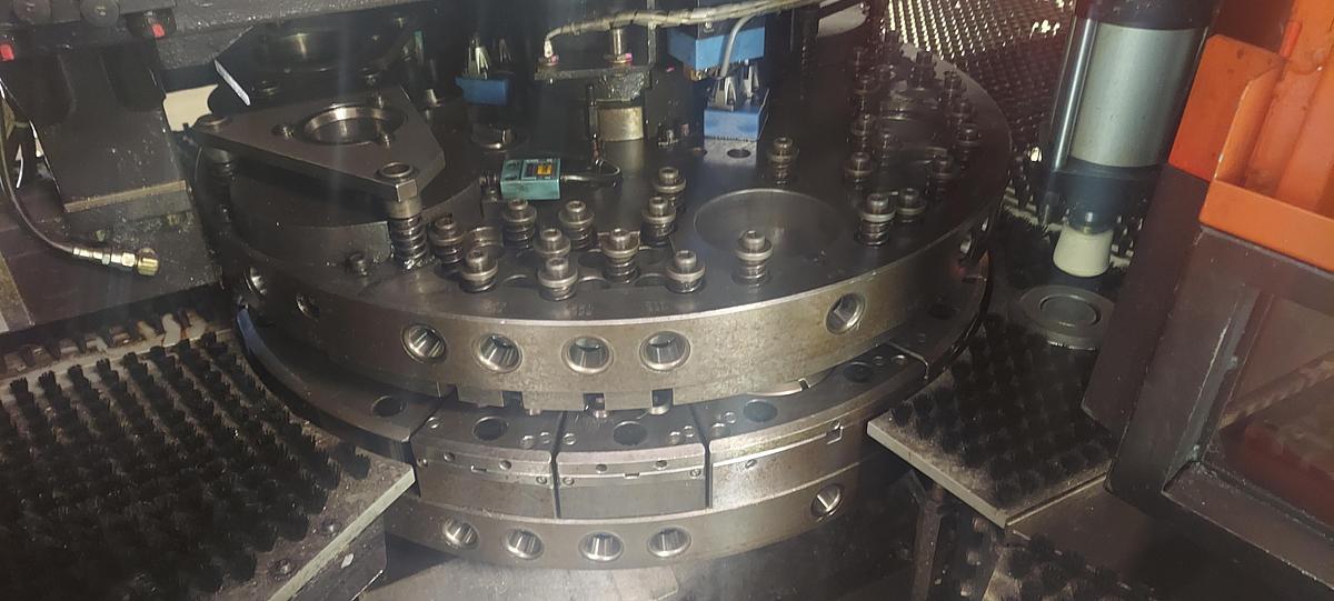 Used 2000 - 22 Ton Amada Vipros 255 CNC Turret Punch