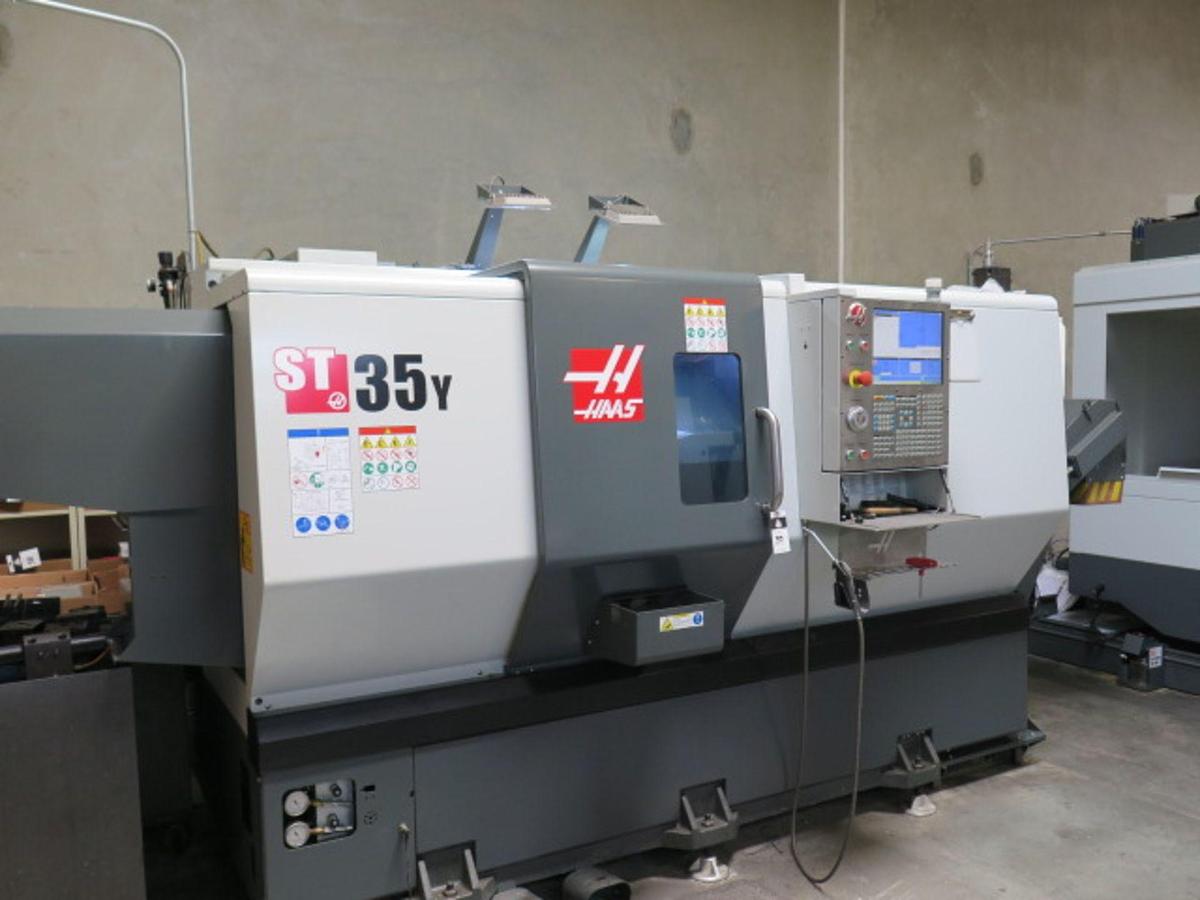 Used 2017 - Haas ST-35Y CNC Turning Center
