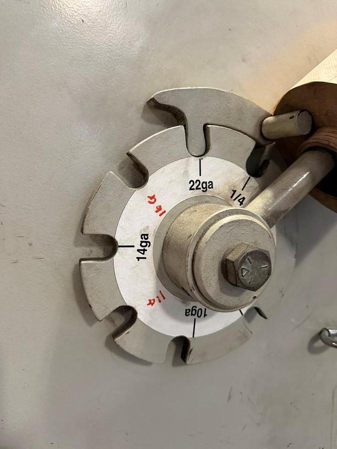 Used 1999 - 1/4" x 12' Accurshear 625012 CNC Hydraulic Shear