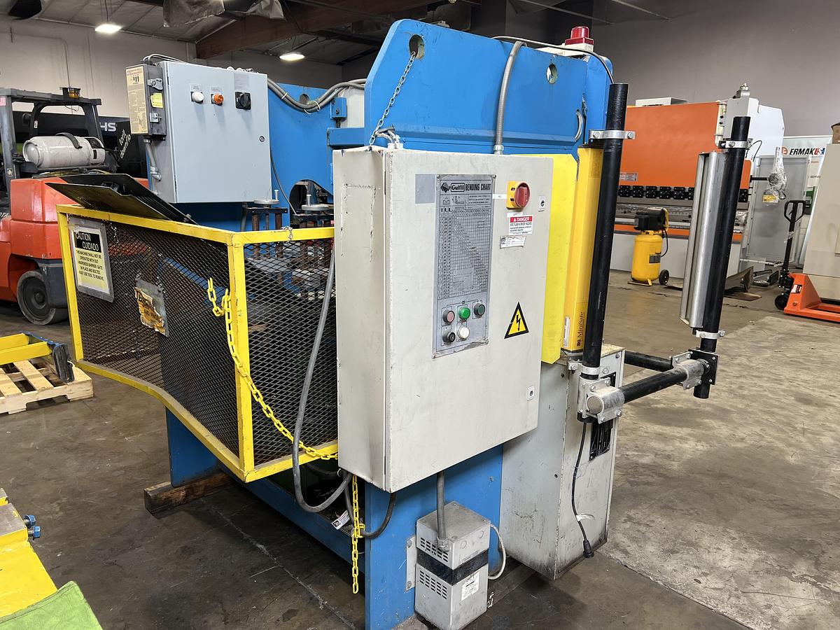 Used 38 Ton Guifil PE-15-35 CNC Press Brake