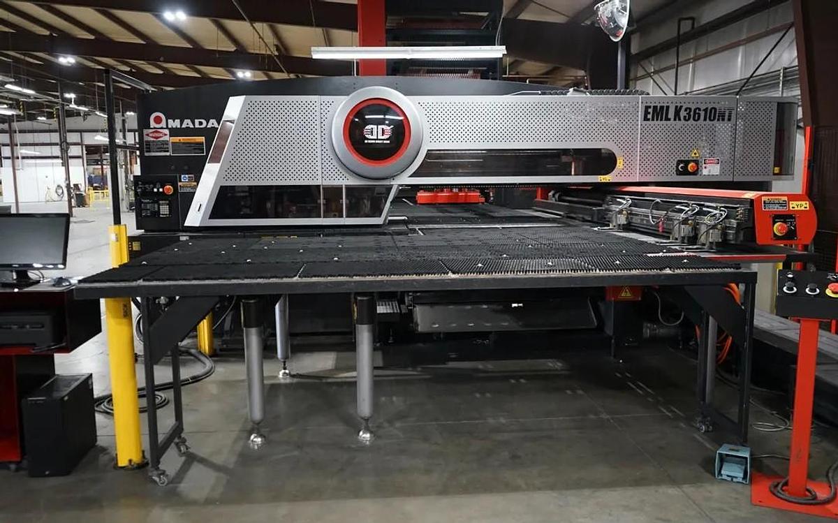 Used 2014 - 33 Ton / 4,000 Watt Amada EMLK-3610NT CNC Punch/Laser Combo