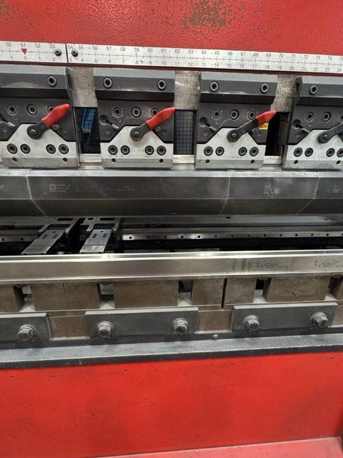 Used 2013 - 88 Ton Amada HDS-8025NT Hybrid Press Brake