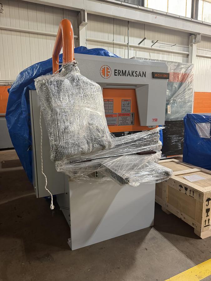 44 Ton x 40" Ermak Micro-Bend Press Brake