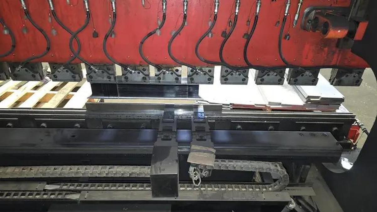 Used 2008 - 143 Ton Amada HDS-1303NT CNC Press Brake