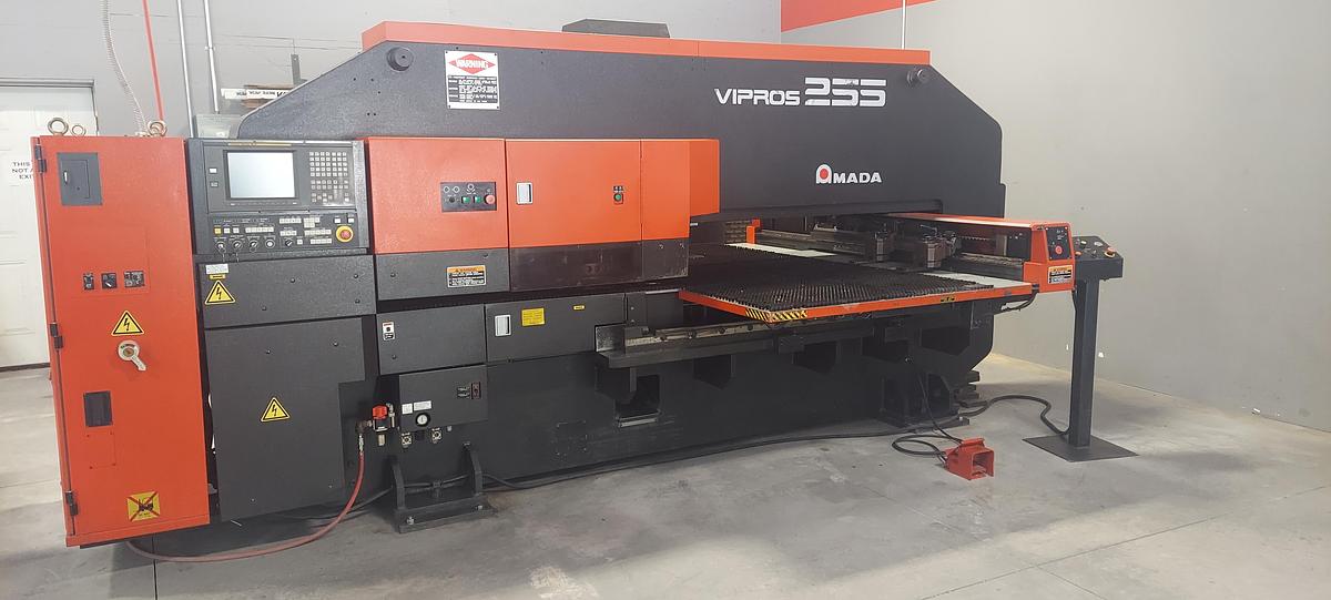 Used 2000 - 22 Ton Amada Vipros 255 CNC Turret Punch