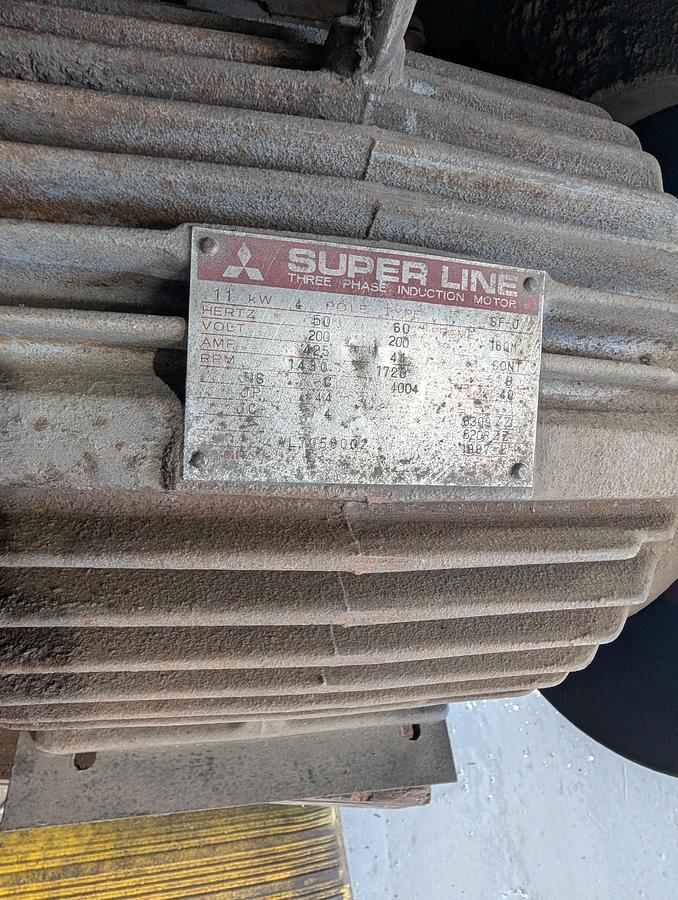 Used 1987 - 1/4" x 10' Amada M-3060 Mechanical Shear