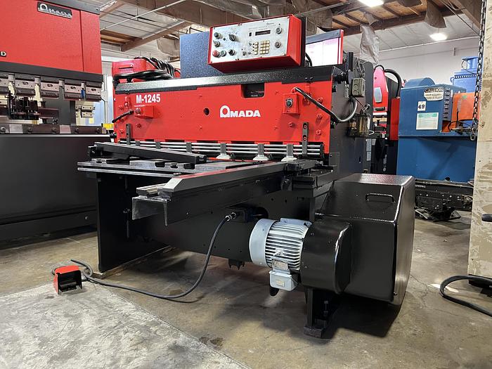 Used 1984 - 3/16" x 4' Amada M-1245 Mechanical Shear