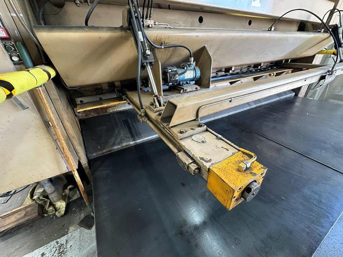 Used 3/8" x 14' Cincinnati 375HSx14 CNC Hydraulic Shear