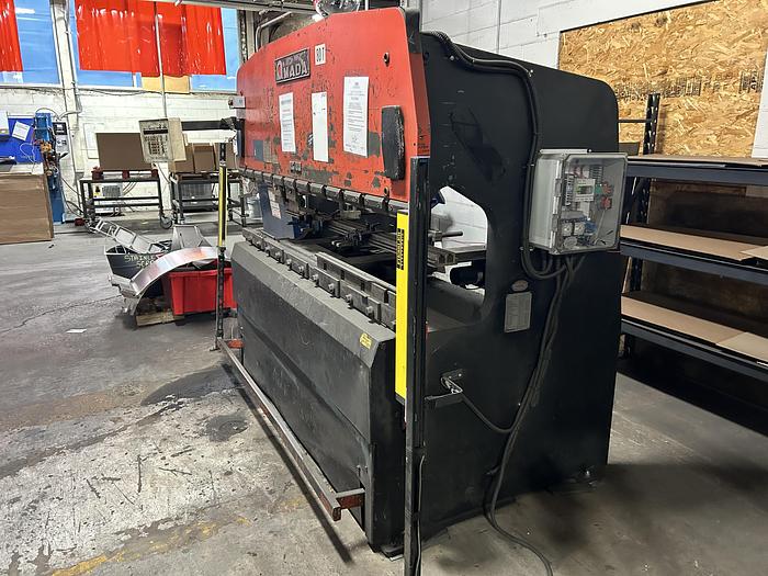 Used 1980 - 88 Ton Amada RG-80 CNC Press Brake