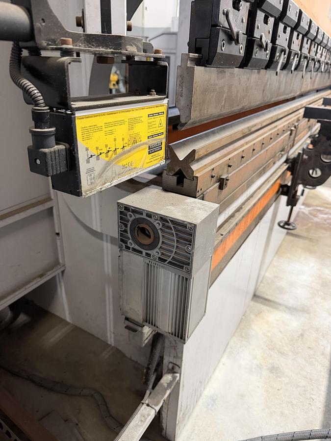 Used 150 Ton x 10.17" Ermak Power Bend Falcon CNC Press Brake
