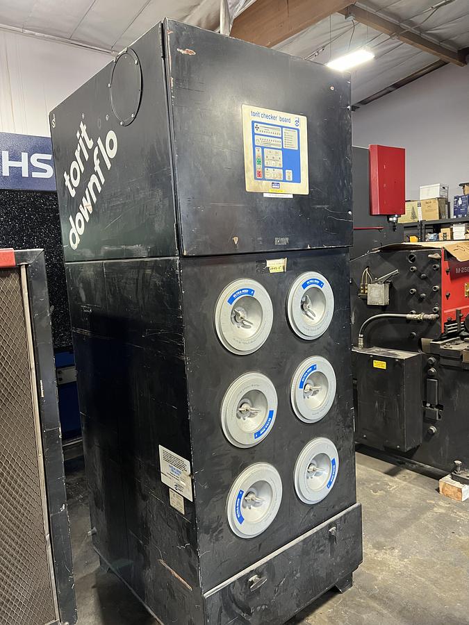 Used Torit SDF-6 1600 CFM Dust Collector