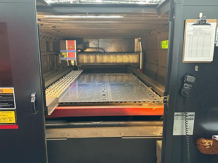 Used 2015 - 2000 Watt Amada ENSIS 3015-AJ Fiber Laser