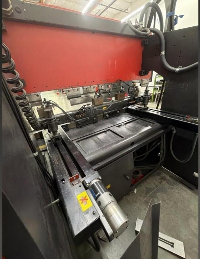 Used 1993 - 55 Ton Amada RG-50 CNC Press Brake