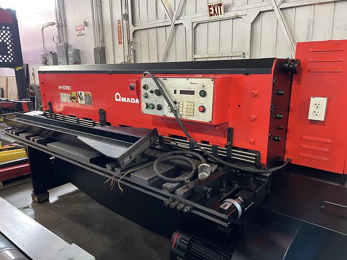 Used 1992 - 1/4" x 6' Amada M-2060 Mechanical Power Squaring Shear
