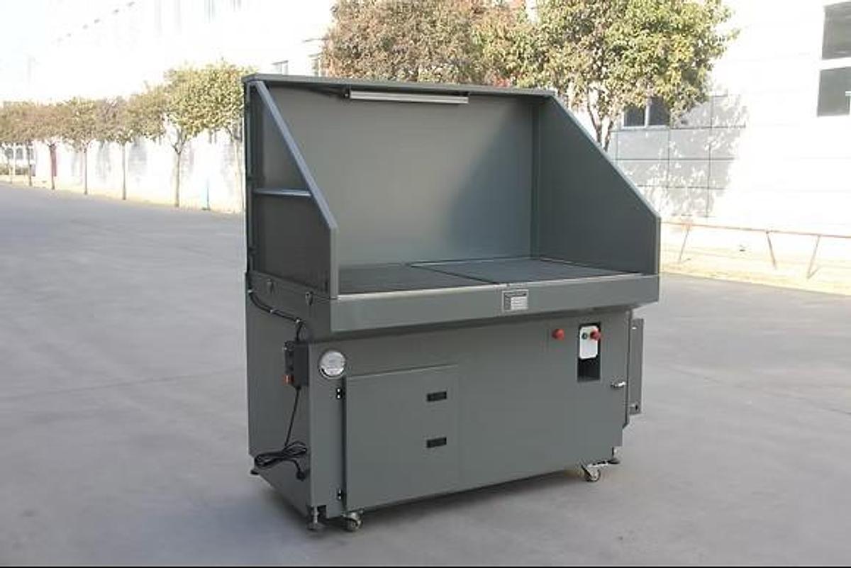 61" x 37" GMC DDT-6137 Metal Downdraft Table