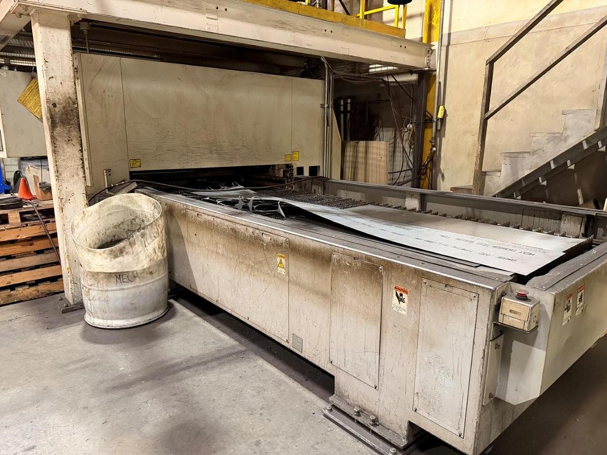 Used 2007 - 4000 Watt Mitsubishi 3015LVP CNC CO2 Laser w/Chiller & Dust Collector