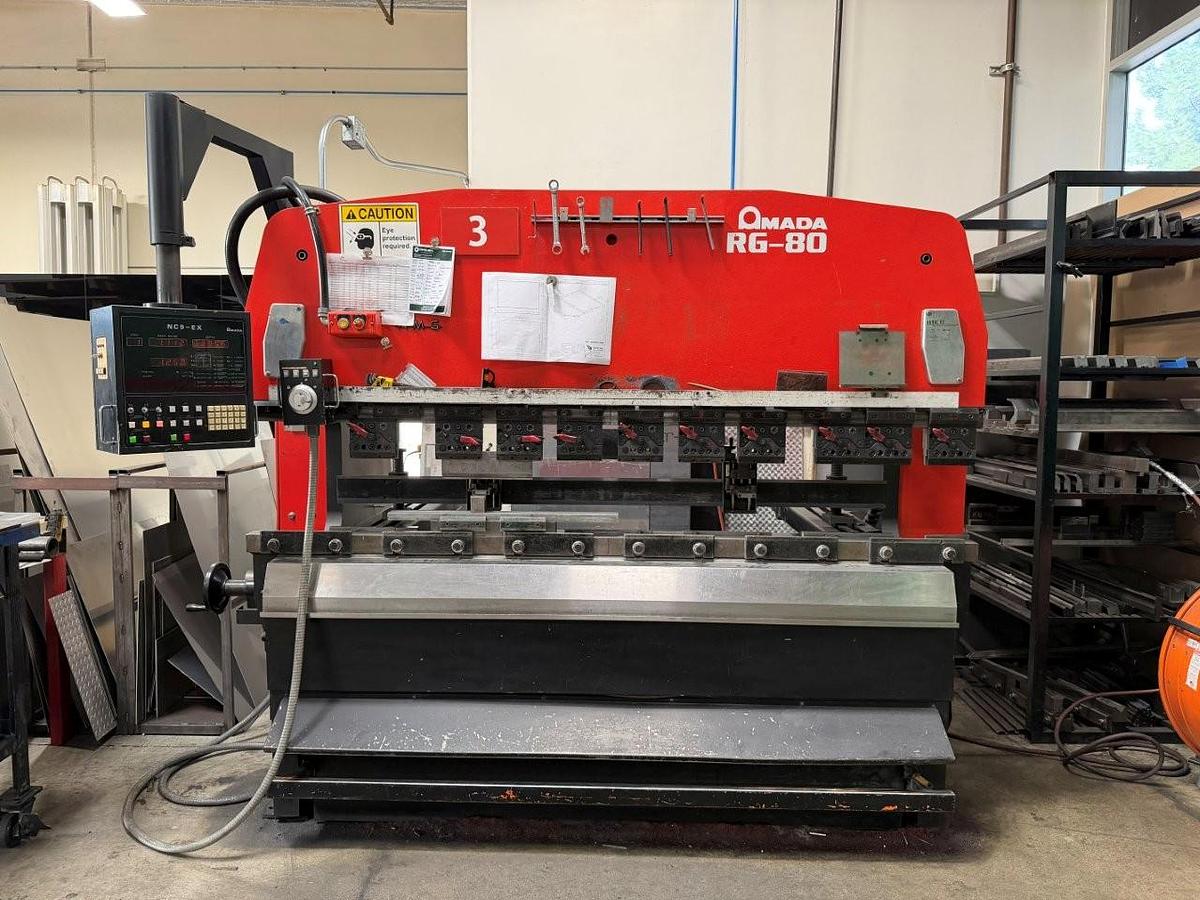 Used 1986 - 88 Ton Amada RG-80 CNC Press Brake