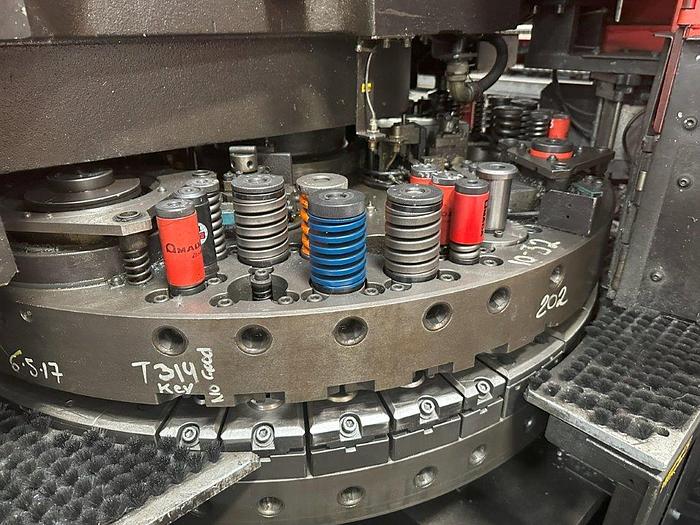 Used 2000 - 33 Ton Amada Vipros 358 King II