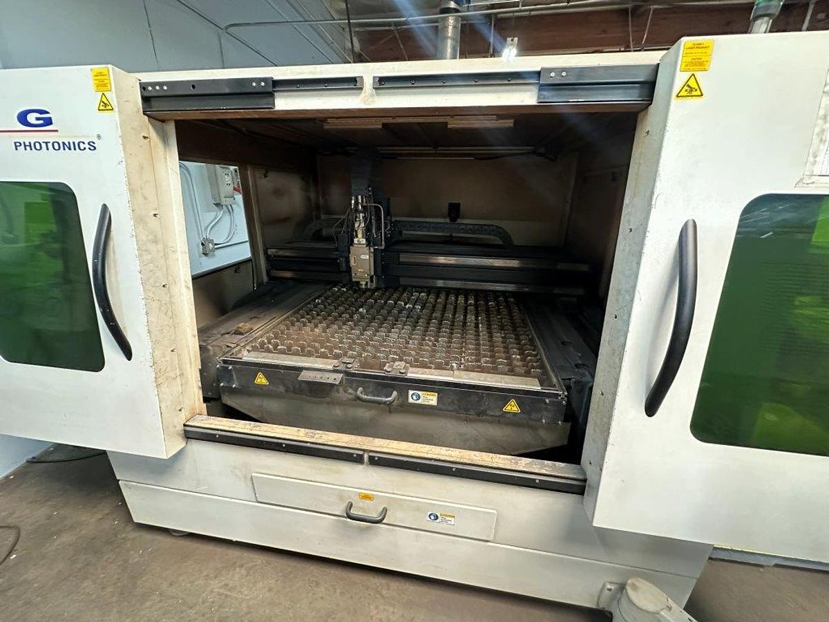 Used 2019 - 3,000 Watt IPG LaserCube Fiber Laser