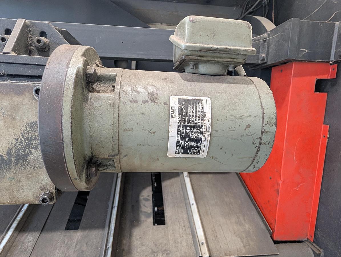 Used 1987 - 1/4" x 10' Amada M-3060 Mechanical Shear