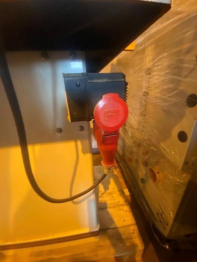 Used 2005 Jet JWS 34 Spindle Moulder with JPF-2 Feeder