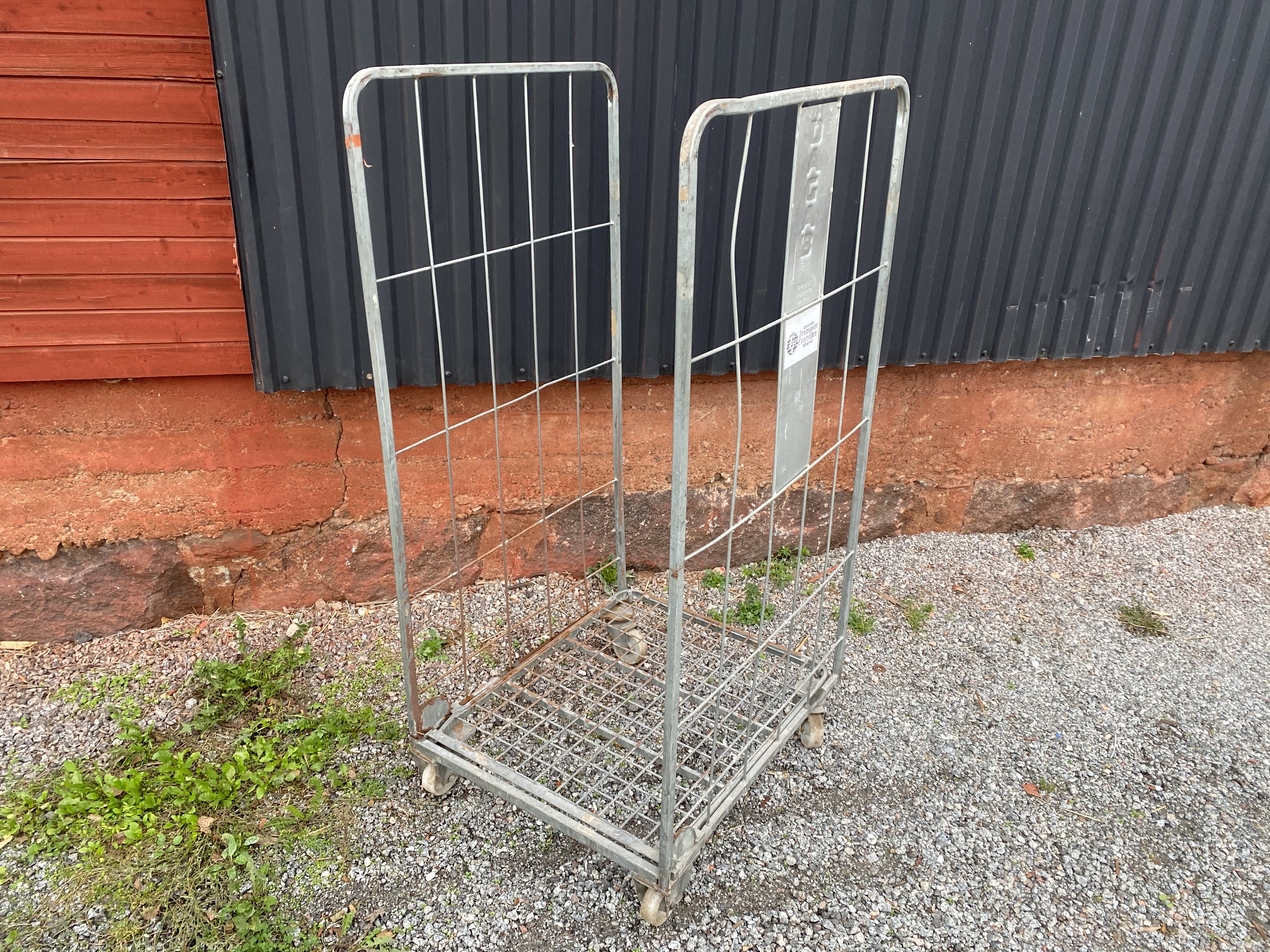 Begagnad Vagn 82×62 – ej rostfri