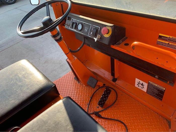 Used 2007 Taylor Dunn Cart - 6 Passenger