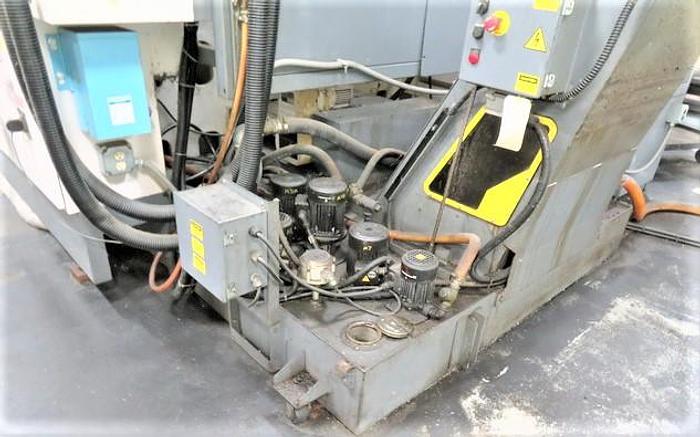 Used 2006 OKUMA MA600HB