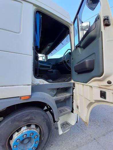 Gebruikt 2001 DAF 95 XF 430 EURO 3 MANUAL