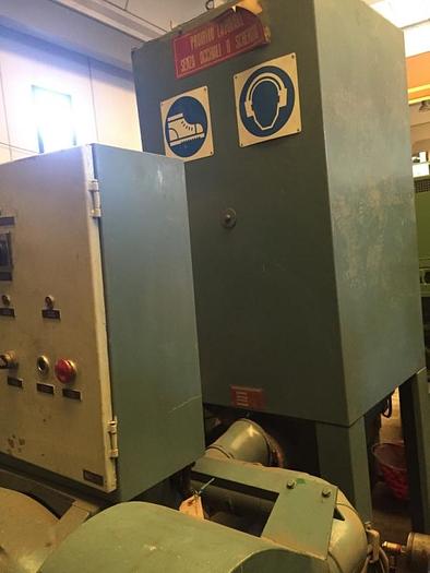 Usato MOLA SPAZZOLATRICE DELTA CON ASPIRATORE