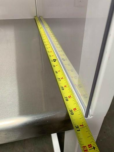 Used Terra Universal 2001-69 ValuLine Vertical 30" x 36" x 73" Laminar Flow Station