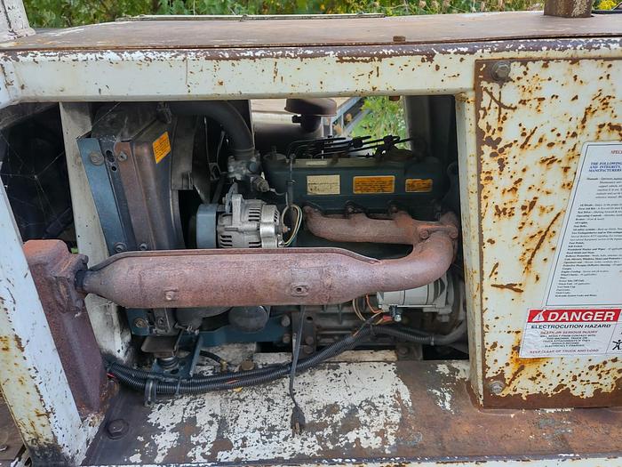 Used 2006 pitman / versalift sst40ehi